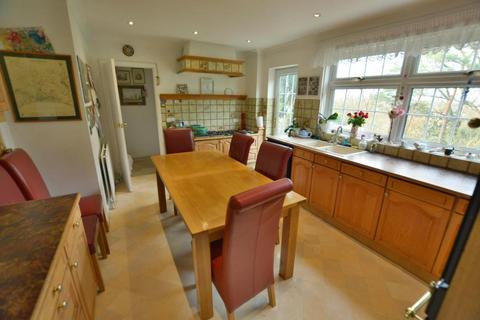 5 bedroom detached house for sale - Cannon Hill Gardens, Colehill, Dorset, BH21 2TA