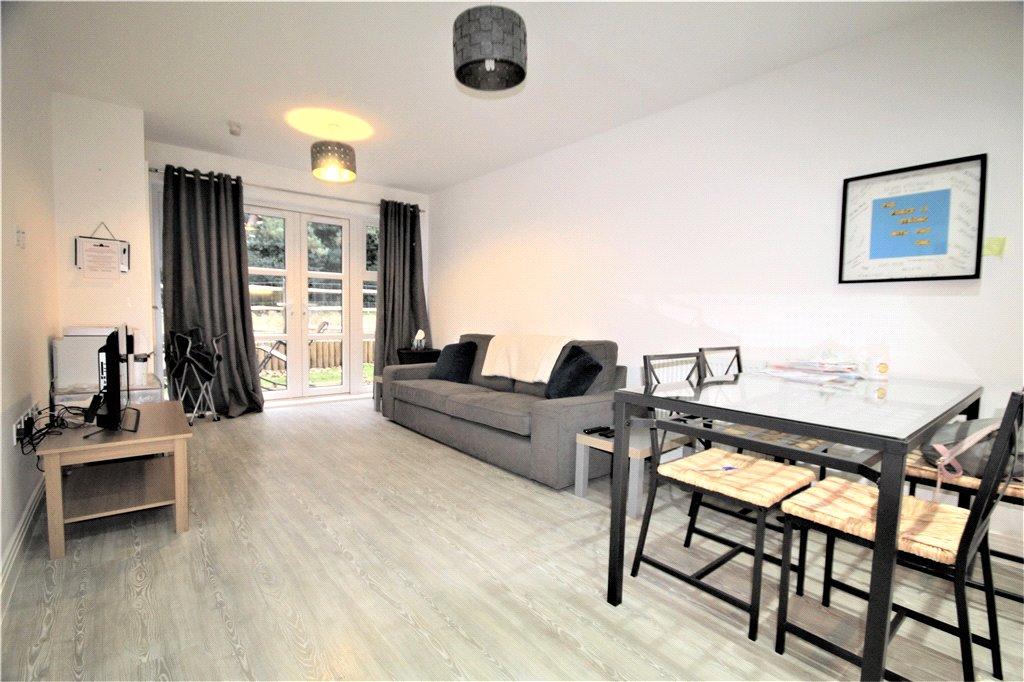 Kitchen/Living Room