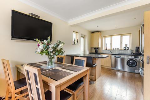 1 Tiepigs Lane, Bromley, BR2 7HJ