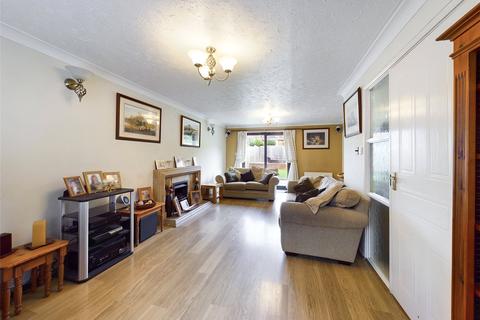 4 Combrook Close, Abbeymead, Gloucester, GL4 5UN