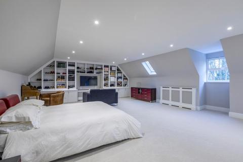 4 Claver Drive, Ascot, SL5 7JU