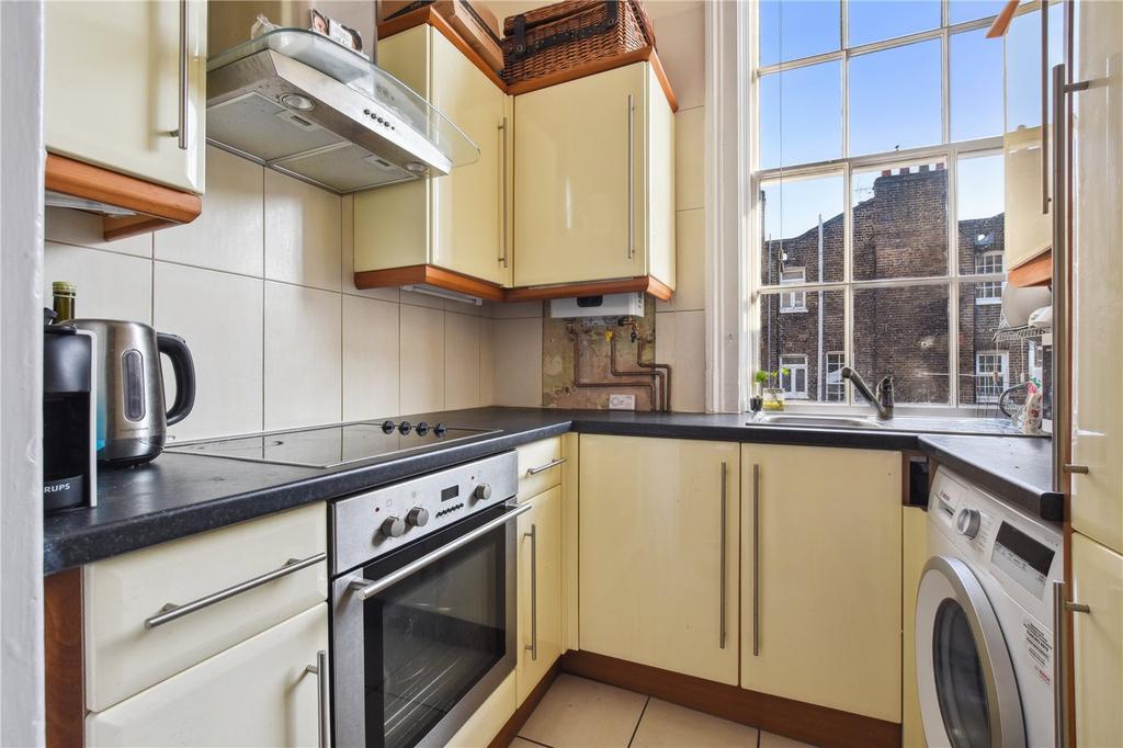 Apartment in London - View 3