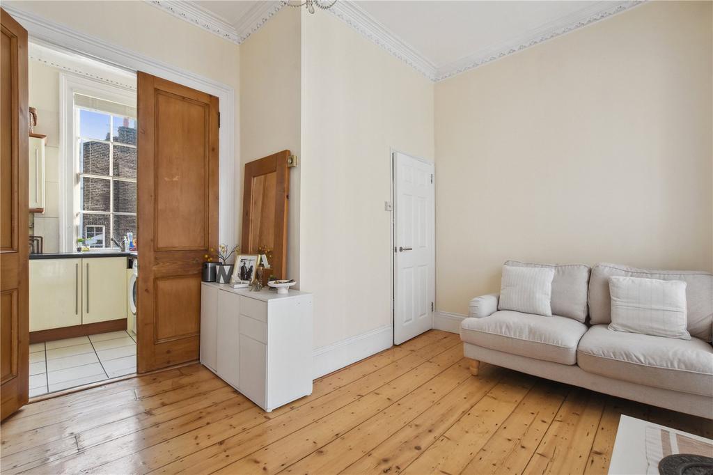 Apartment in London - View 4