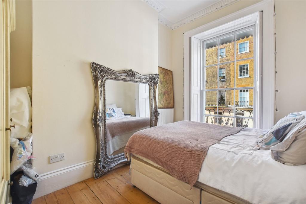 Apartment in London - View 5