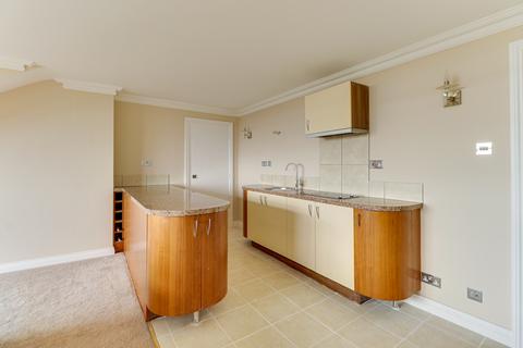 3 bedroom penthouse for sale, Clarence Parade, Southsea