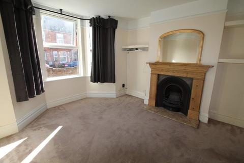 3 bedroom terraced house to rent, Broom Hill Road, Ipswich, IP1