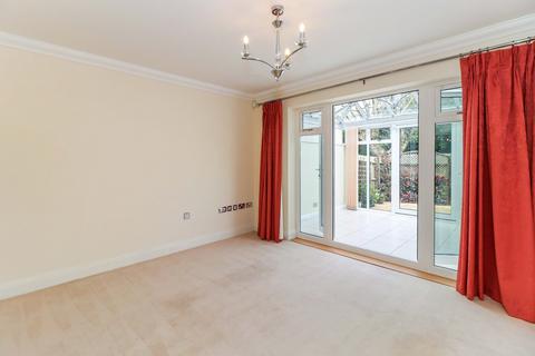 2 bedroom end of terrace house for sale, Waldenbury Place, Beaconsfield, Buckinghamshire, HP9