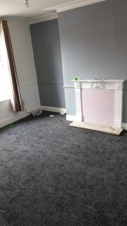 2 bedroom terraced house to rent, Strathmore Terrace, Leeds