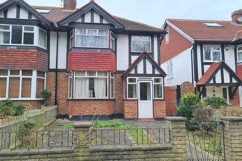 8 River Gardens, Carshalton, SM5 2NH