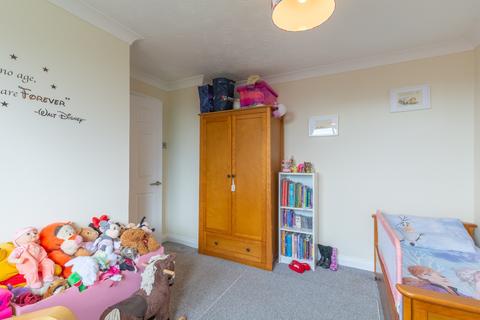 12 Maisemore, Yate, Bristol, BS37 8UR