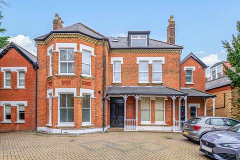 Flat 3, 9 Sylvan Hill, London, SE19 2QB