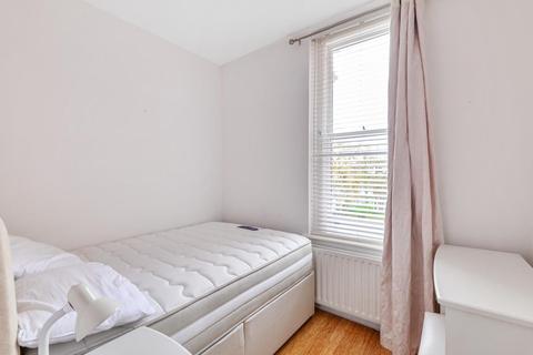 Flat 3, 9 Sylvan Hill, London, SE19 2QB