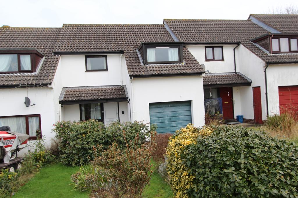 Franklea Close, Ottery St Mary 3 bed semidetached house £265,000