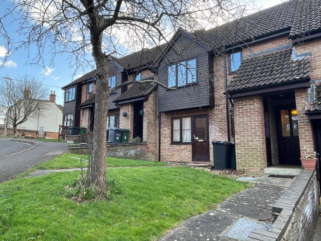 Linton Close, Tadley, RG26 2 bed flat £190,000
