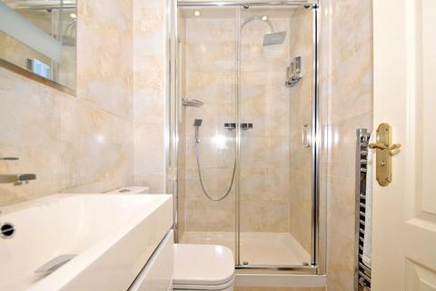 2 bedroom flat to rent, Bournemouth
