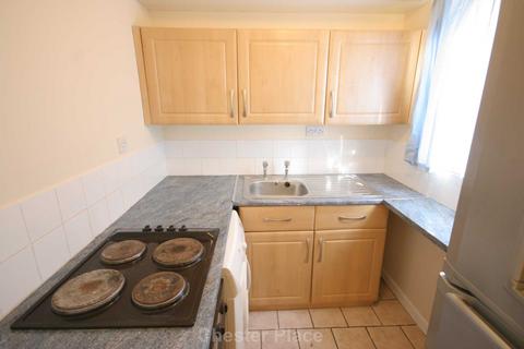 Studio to rent, Telford Way, Chester CH4
