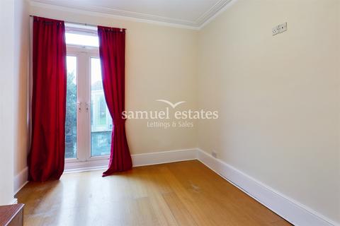 1 bedroom flat to rent, Ellerton Road, Ground Floor Flat, Surbiton, KT6