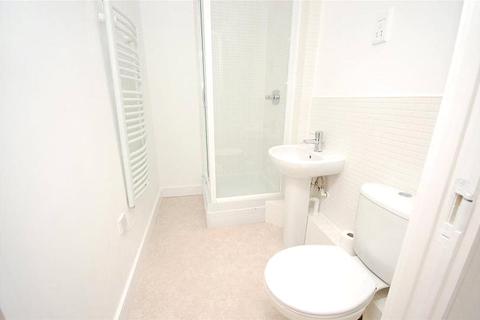 2 bedroom apartment to rent - Frome Court, Riverside Close, Romford, Essex, RM1