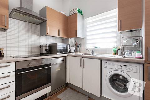 2 bedroom apartment to rent, Frome Court, Riverside Close, Romford, Essex, RM1