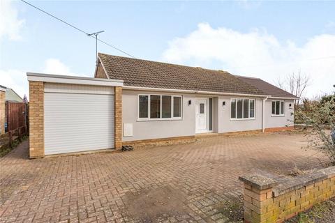 3 bedroom bungalow for sale, St. Peters Road, Oundle, Peterborough, PE8