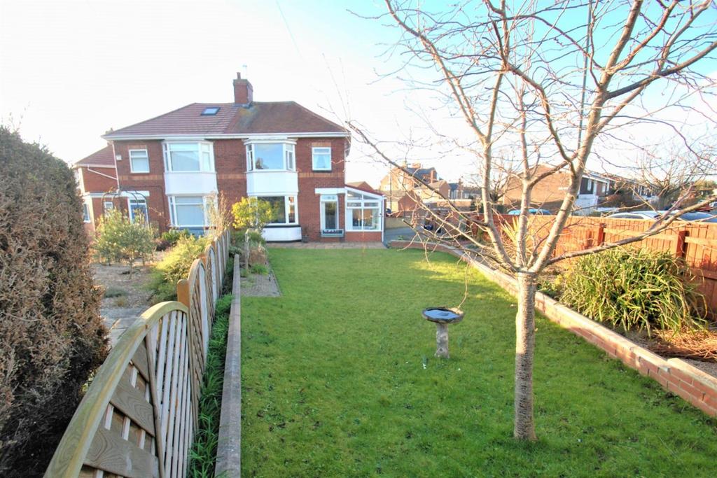 Cauldwell Place, South Shields 3 bed semidetached house £185,000