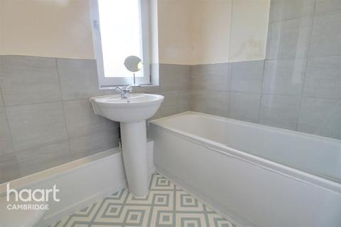 37 Capper Road, Waterbeach, Cambridge, CB25 9LY