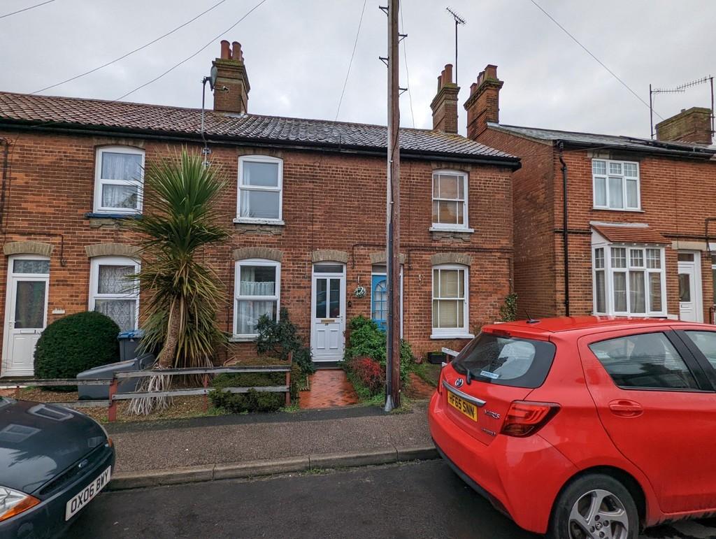 Central Road, Leiston 3 bed terraced house £165,000