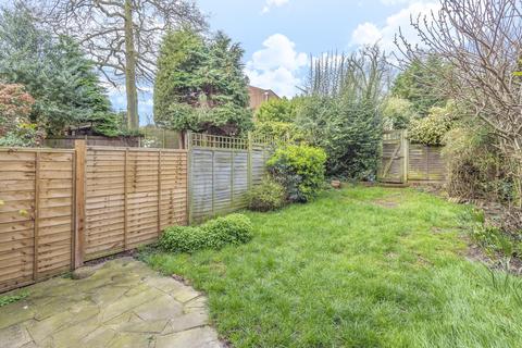 3 Romney Drive, Bromley, BR1 2TE