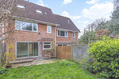 3 Romney Drive, Bromley, BR1 2TE