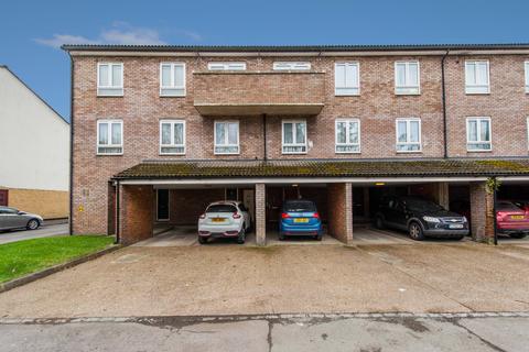 29 Douglas Close, Wallington, SM6 9JS
