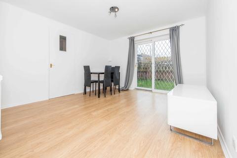 29 Douglas Close, Wallington, SM6 9JS
