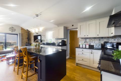 11 The Weavers, Denstone, Uttoxeter, ST14 5DP
