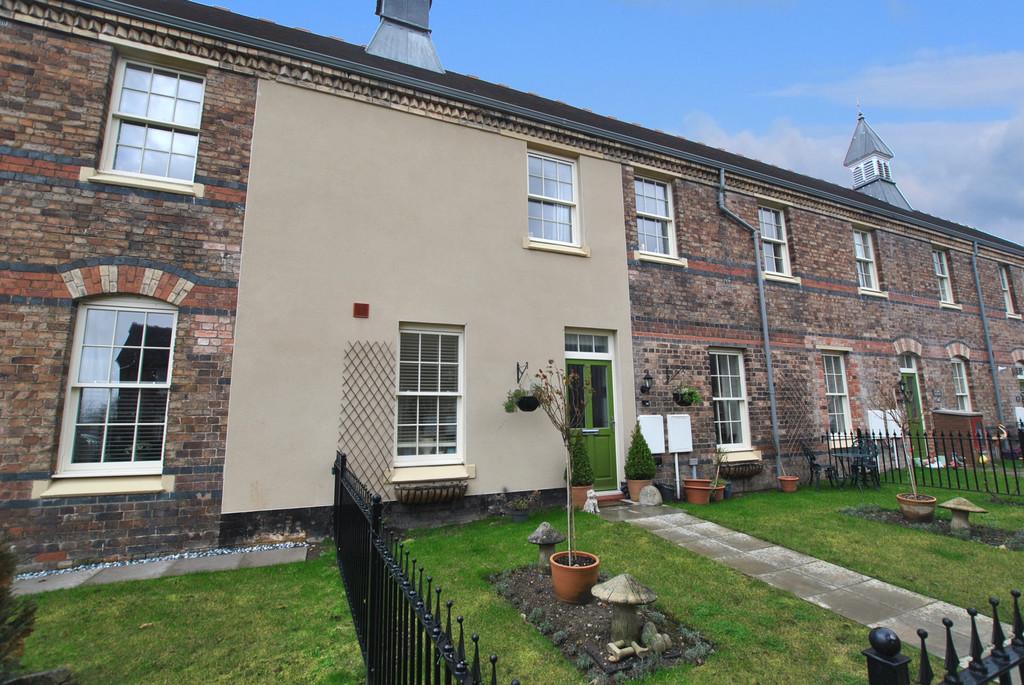 Kyrle Close, Ironbridge, Telford, TF8 7BQ. 3 bed terraced house £290,000