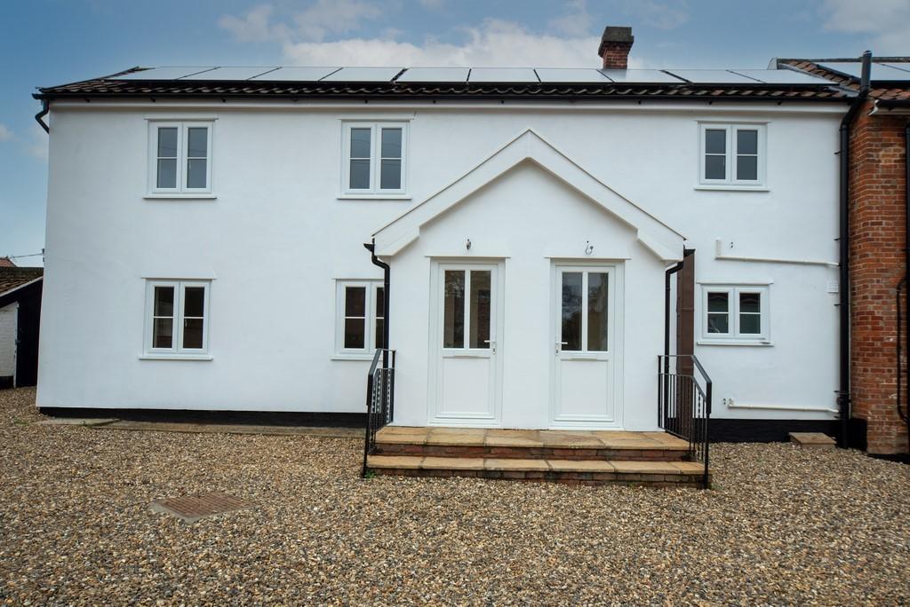 Diss 1 bed apartment £130,000