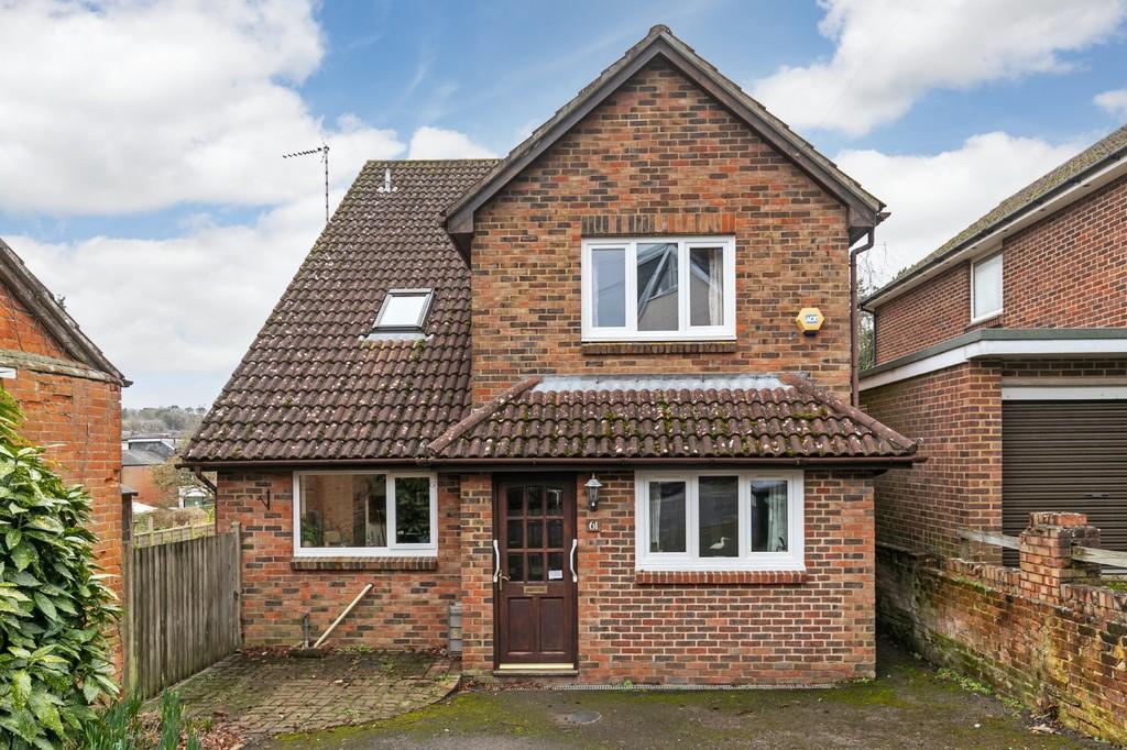Brassey Road, Fulflood, Winchester, SO22 4 bed detached house £875,000