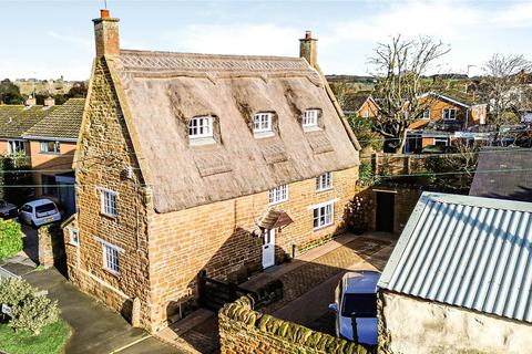 4 bedroom detached house for sale - Church Lane, Kislingbury, Northampton, Northamptonshire, NN7