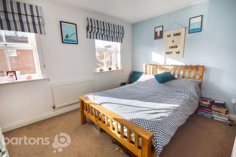 25 Broadlands Crescent, Bramley, Rotherham, S66 1WE
