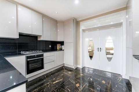 130 Ascot Gardens, Southall, UB1 2SB