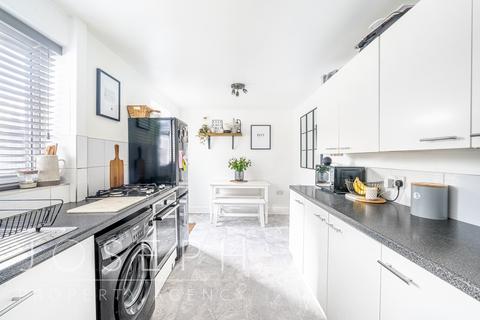 56 Sandpiper Road, Ipswich, IP2 9HU