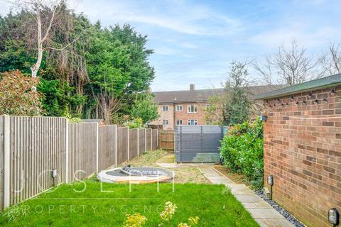 56 Sandpiper Road, Ipswich, IP2 9HU