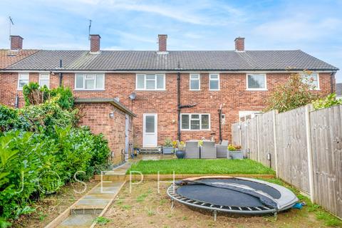 56 Sandpiper Road, Ipswich, IP2 9HU