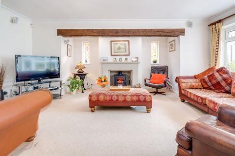 2 Irnham Road, Sutton Coldfield, B74 2TP