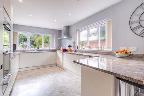 2 Irnham Road, Sutton Coldfield, B74 2TP