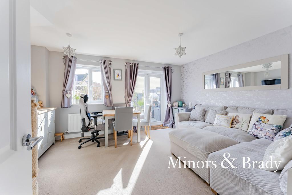 Blackhill Wood Lane, Costessey 2 bed terraced house £210,000