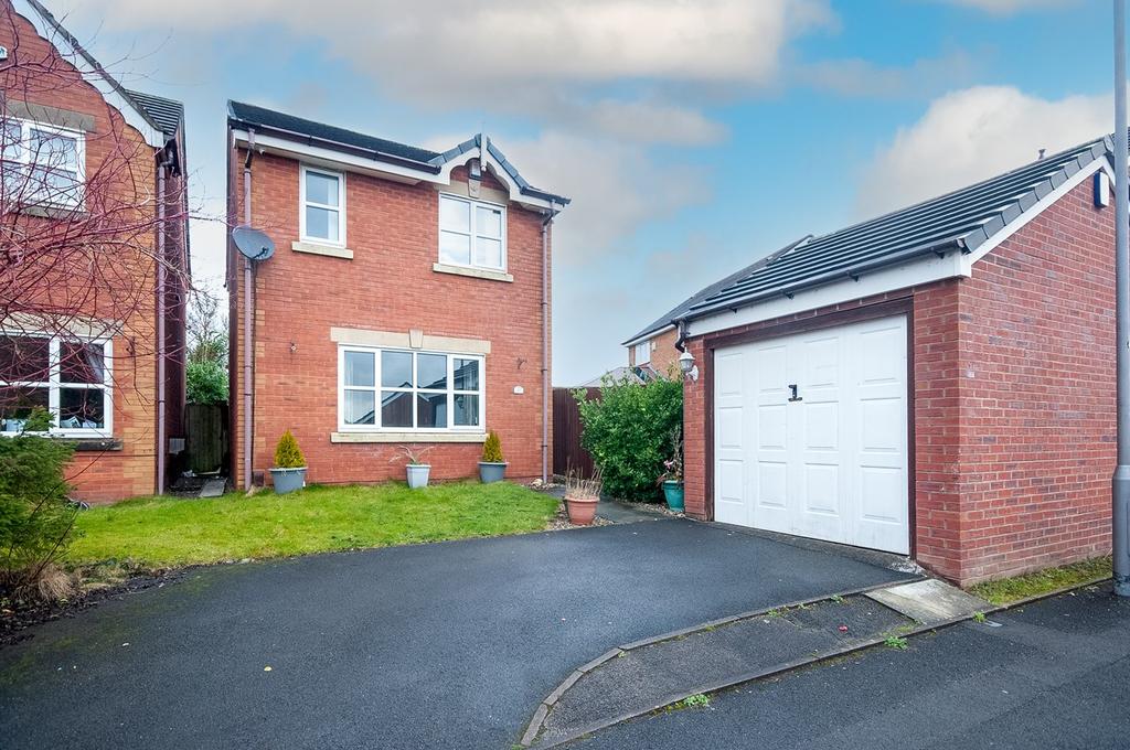 Whelan Gardens, St Helens, WA9 3 bed detached house £200,000