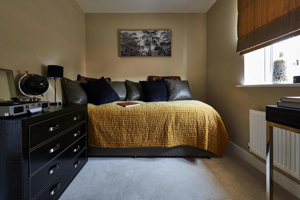 Double room with space for storage