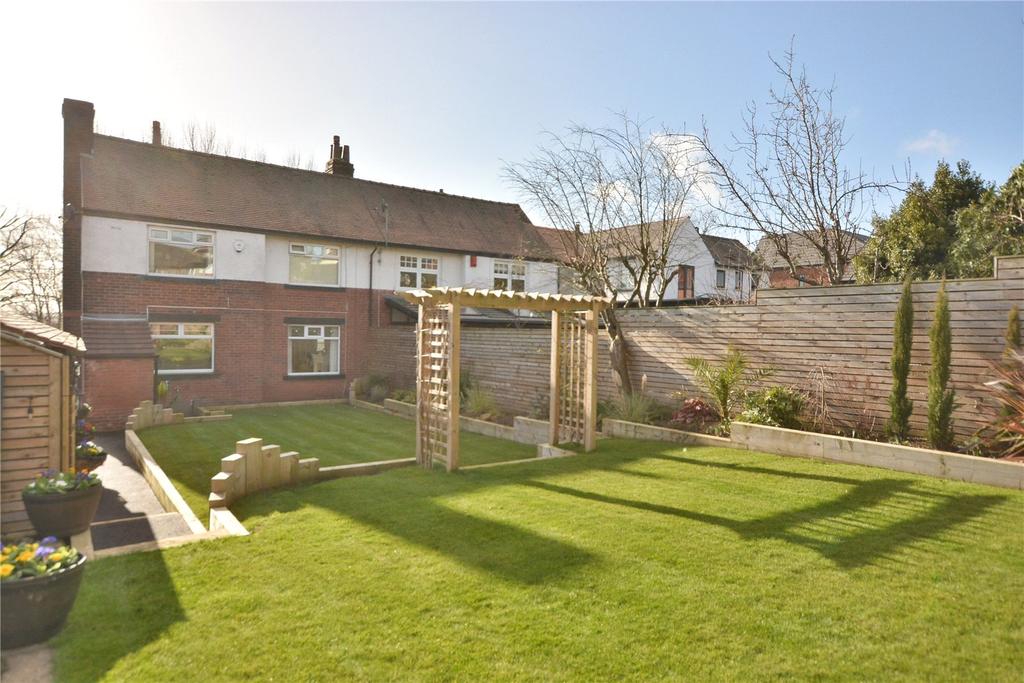 Rawdon Road, Horsforth, Leeds, West Yorkshire 4 bed semidetached house