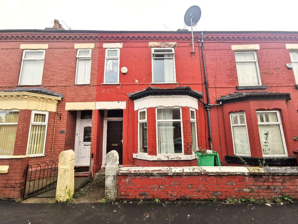 Clayton Lane, Openshaw, Manchester, M11 3 bed terraced house £900 pcm