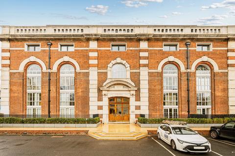 Bazalgette Court, Great West Road, Hammersmith