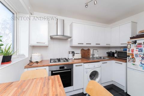 20, Gleneagles Malvern Way, London, W13 8DZ